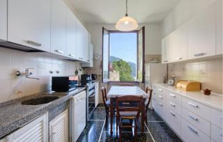 Red House - 6