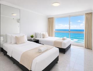Peninsula Apartments Surfers Paradise - 3