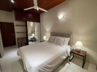 Villa 126 Colombo - Spacious Garden Villa with 5 Rooms - 1