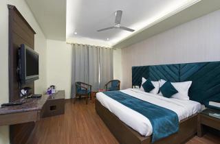 Hotel paras - 1