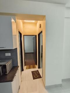 Perfect Stay near Yashobhoomi - 5