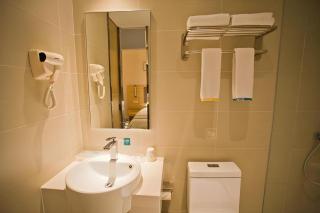 City Comfort Inn Deyang Wenmiao Square Gymnasium - 7
