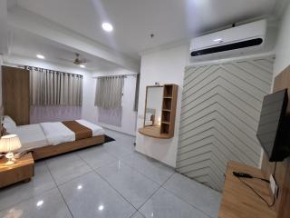 HOTEL Heaven - 8