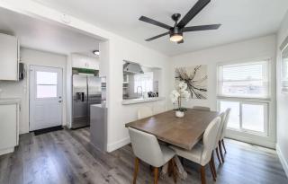 Spacious Disneyland 5 Bedroom 4 Bath House with Game Room - 7