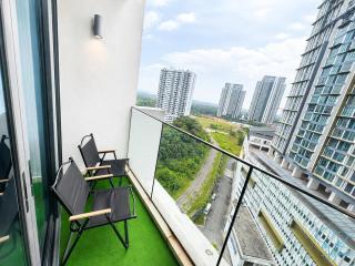 Grand Medini Residence by SR Home - 7