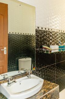 2 Bd guest wing, shared property, just the 2 of us - 8