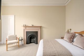 Gilmore Townhouse - 8