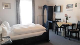 Hotel-Gasthof-Destille-Eisenbahn - Mosbach - 9