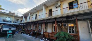 Villa Cruz Resort - 1