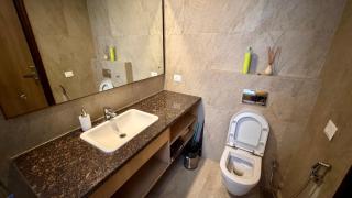 Fun Cozy Studio Apartment Mall View Fast Wifi Free Parking - 1