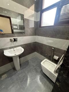 Infinity Hotel by Kalra Hotels - 7