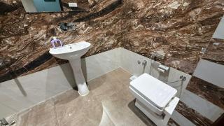 Infinity Hotel by Kalra Hotels - 2