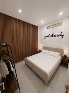Marina Blu Suites - by Mayfair - 6