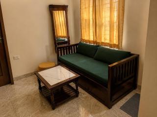 Royal Neelkanth Villa By Sunshin Group of Villa's - 8