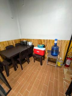 Cozy Small Resthouse own parking Wi-Fi - 1