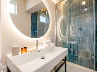 Savoia Station - Bubbles & City - 3
