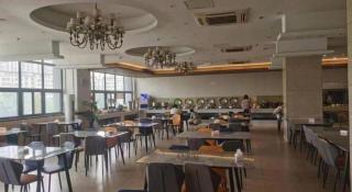 Vienna Hotel Yangzhou Outlets Plaza He Garden - 8
