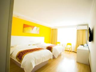 Shell Handan Quzhou Town Zhenxing Road Hotel - 2
