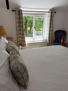 Hayloft Cottage, Family Friendly Devon Countryside Cottage, Master En-Suite, Sleeps 6, Country Side Views & Tarka Trail Access - 9