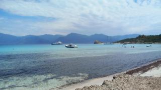 Elegant 2-bedroom apartment with pool and beach access on foot - 6