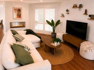 Saltwood Mornington - A Conscious Coastal Retreat - 0