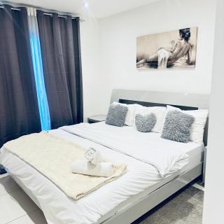 Loxwood by Tripview Apartments - 5