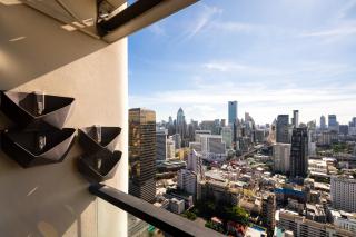 Penthouse KingBed: 5minBTS Balcony 1GbWiFi - 4