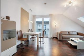 Weinregion direkt vor der Tür erleben - Ferienwohnung Weinberg - 8