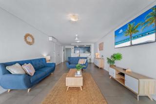 Azure Sea, Oceanviews, Wifi, 2 Pools + Gym - 6