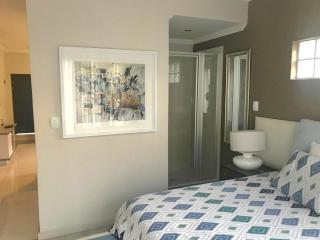 201 Nerina Luxury Lifestyle Apartment Morningside - 6