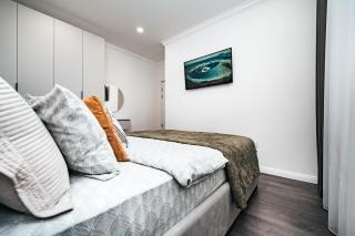 New Flat with 2 Bedrooms Near Park - 6