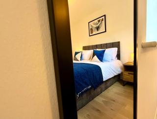 3 Bed Home-5 Min to City Centre-Parking & Garden - 8