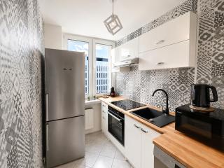Warsaw City Center Apartment by JumpInHere - 5