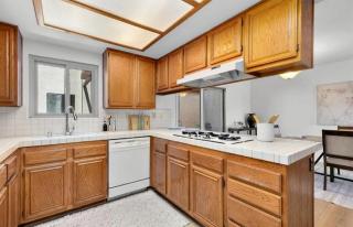 Two Bedroom Townhome with Harbor and Ocean Views - 3