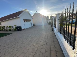 Henrietta - Violetta Apartman - 6
