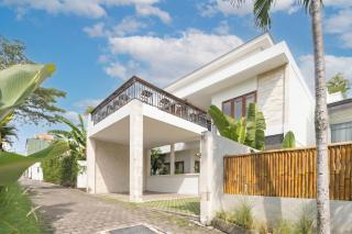 Villa Karan Canggu - 0