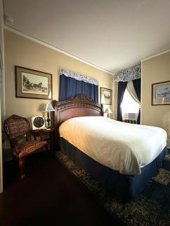 Belmont Inn - 2