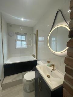 Cozy House in Crookes - 6