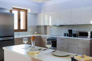 Cottage in Adele - 1