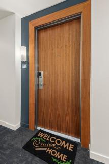InScape Cherry Creek Private Suite 2 KING BEDS - 4