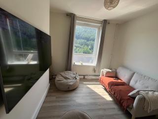 Modern home with stunning views - 2