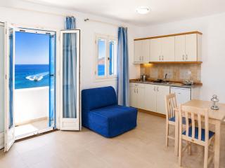 Dream Island Hotel - 3