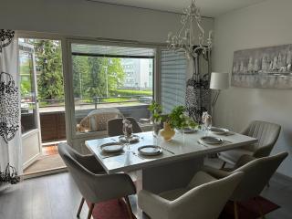 Large apartment in the centre of Jyväskylä with private swimming pool and sauna - 0