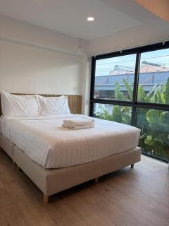 2 Bed & 2 Bath Suite, 2nd floor - 8