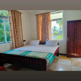 TEN STAY Homes & Independent villa - 8