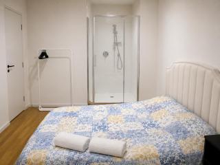 City Room - 5