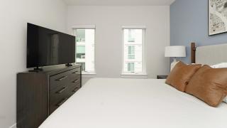 Landing Amazing 1BD Pool - 2