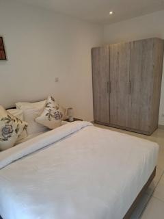 Luxurious 2-bedroom Apartment -Loxwood, East Legon - 5