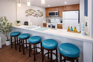 Family Condo - Pool, Jacuzzi & BBQ - Walk to Beach apts - 8