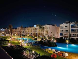 ايجارات مارينا دلتا شاليهات مصيفيه على البحر - 1